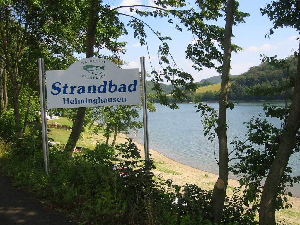 Ferienwohnung Bouma Helminghausen Bagian luar foto